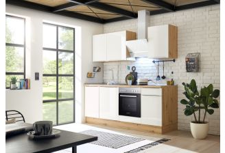 Rechte keuken 220 cm met oven, kookplaat, afzuigkap en vaatwasser. Eiken ombouw en hoogglans witte fronten.
